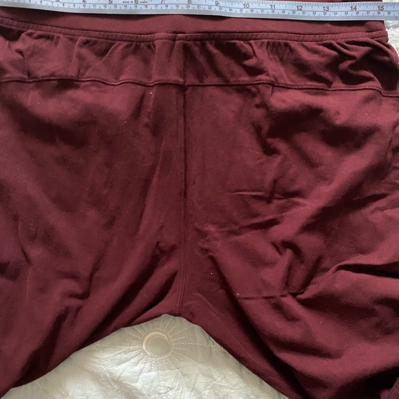 Lululemon burgundy Jogger Pants size 8 for women’s - Picture 7 of 12